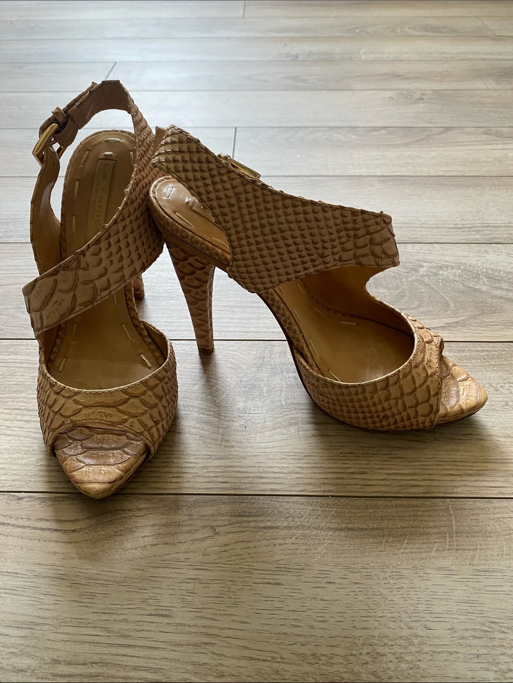 La Fenice Venezia leather 3 and 3/4 inch heels